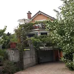 Aneri *